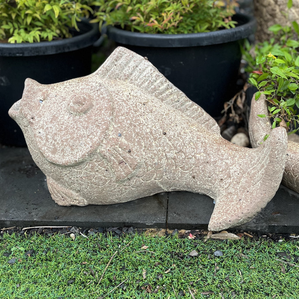 Small Fish Statue - Rust